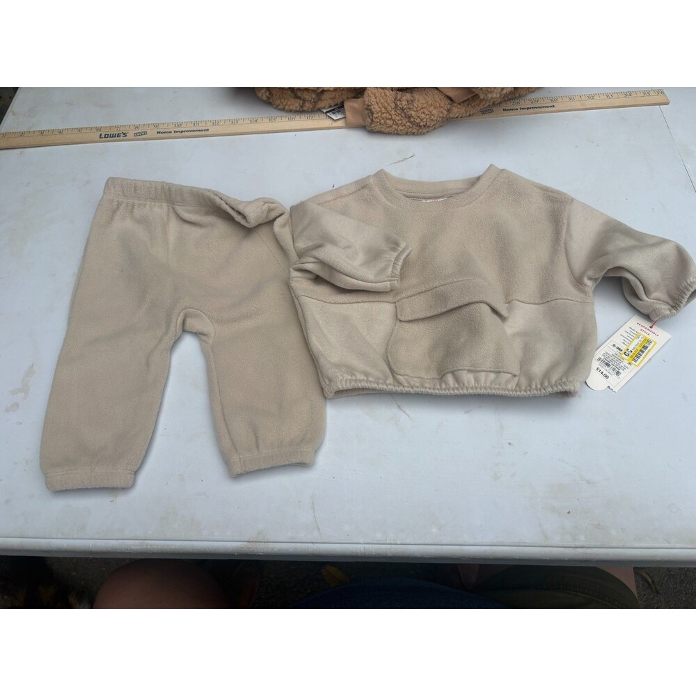 Baby Boy's 6-9 months Tan Sweat suit Pants & sweatshirt - NWT Cat & Jack